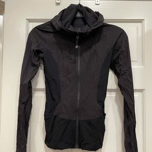 Lululemon Long-sleeve Run Hoodie - black, size 2